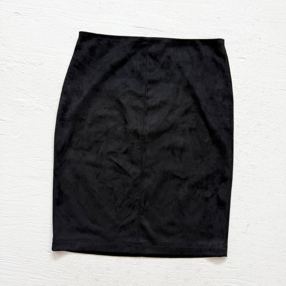 Classic Black Women's Pencil Skirt